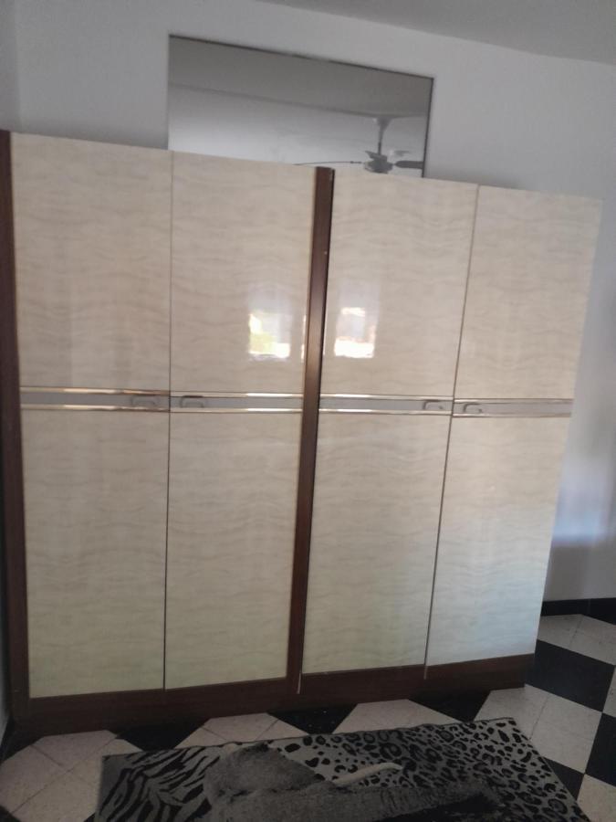 Auberge Des Garrigues Nîmes Zewnętrze zdjęcie